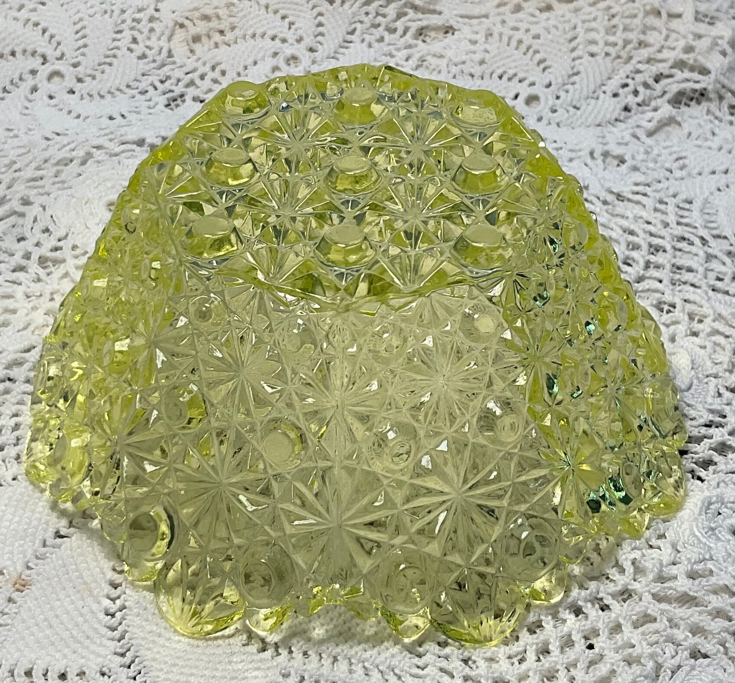 Vaseline Daisy & Button 5" Octagon Berry Bowl No. 88 by Elson Glass